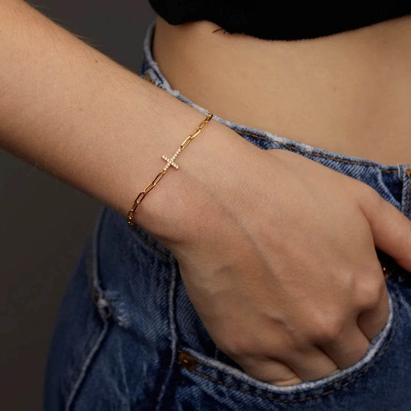 Bracelet croix femme