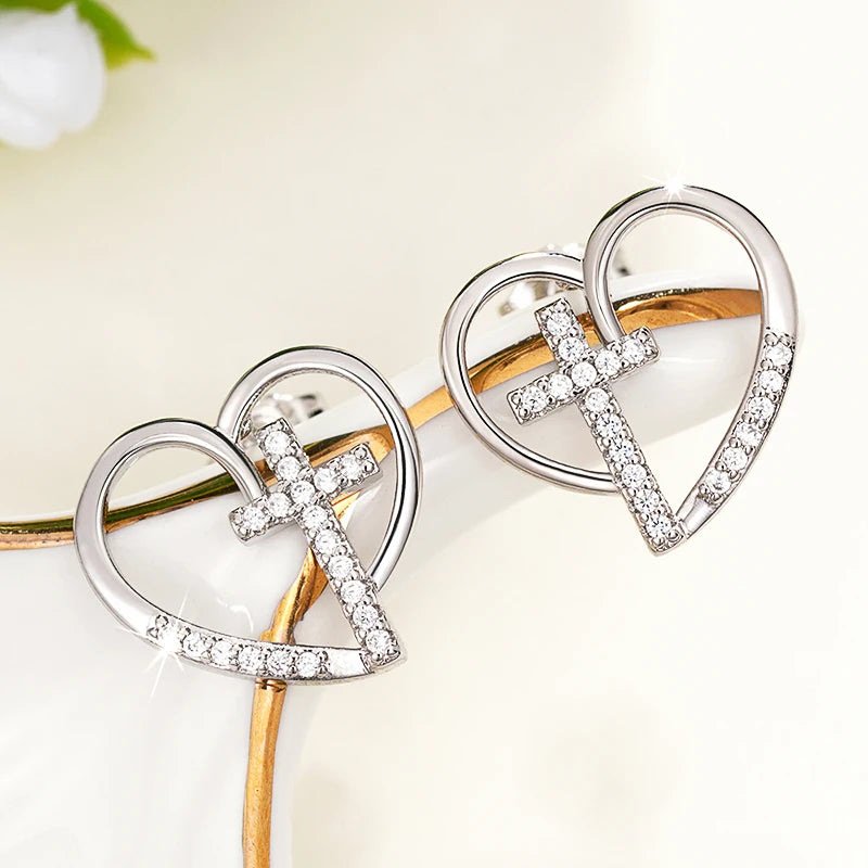 Boucle d’oreille croix