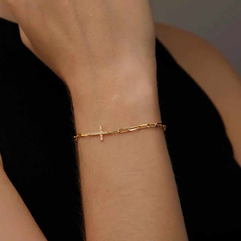 Bracelet croix femme