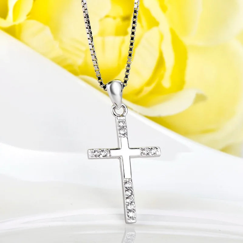 Collier croix femme