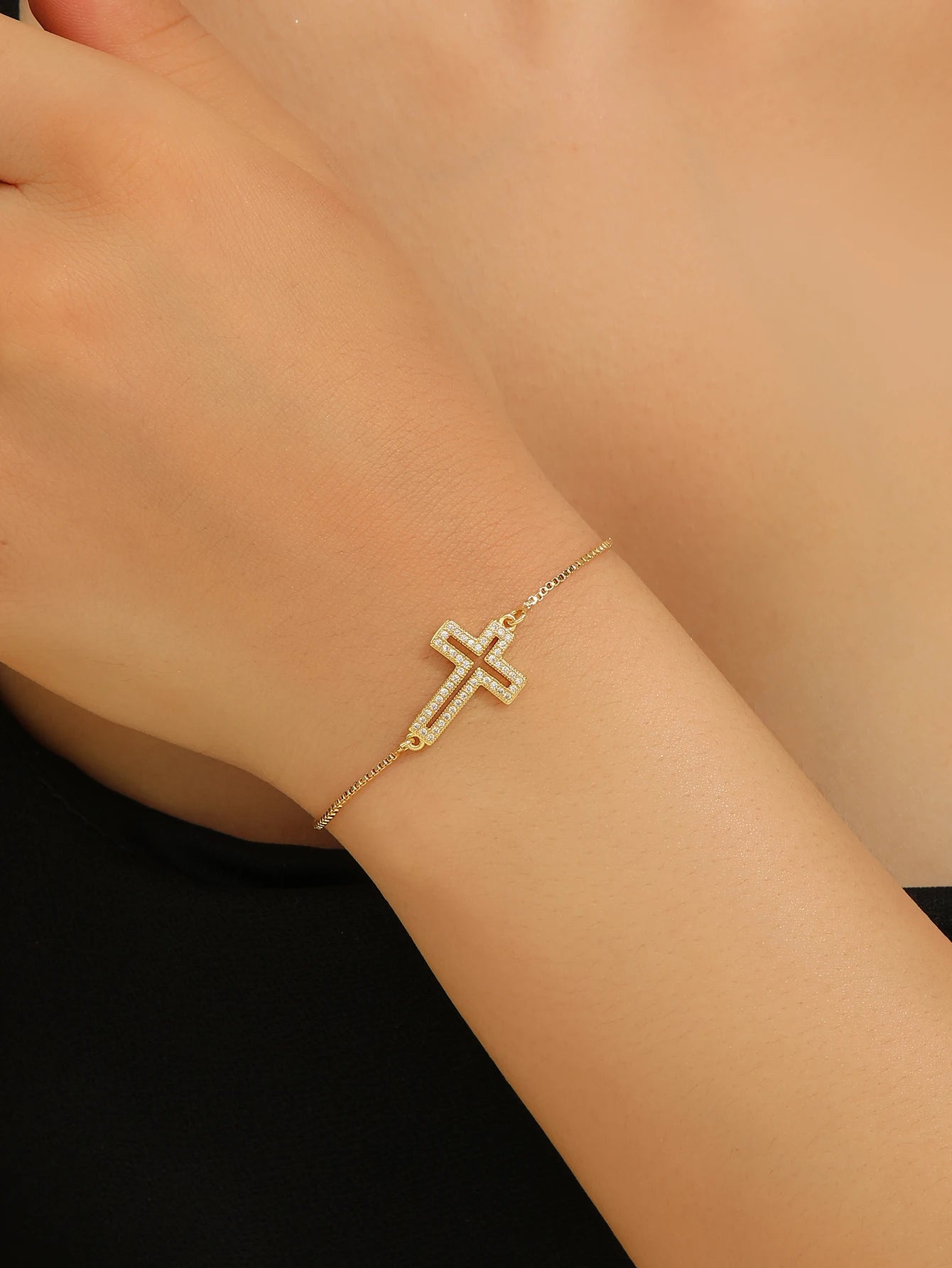 Bracelet croix femme