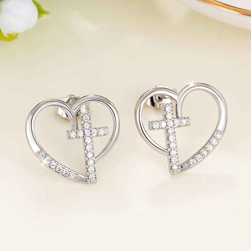 Boucle d’oreille croix