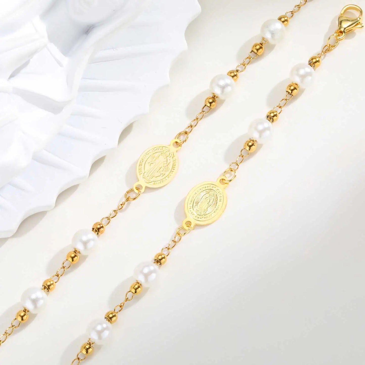 Bracelet croix chrétienne femme