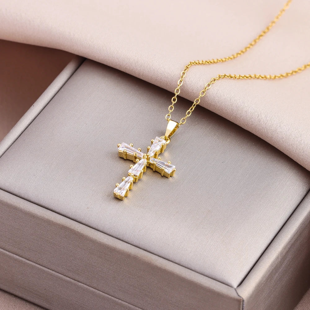 Collier croix