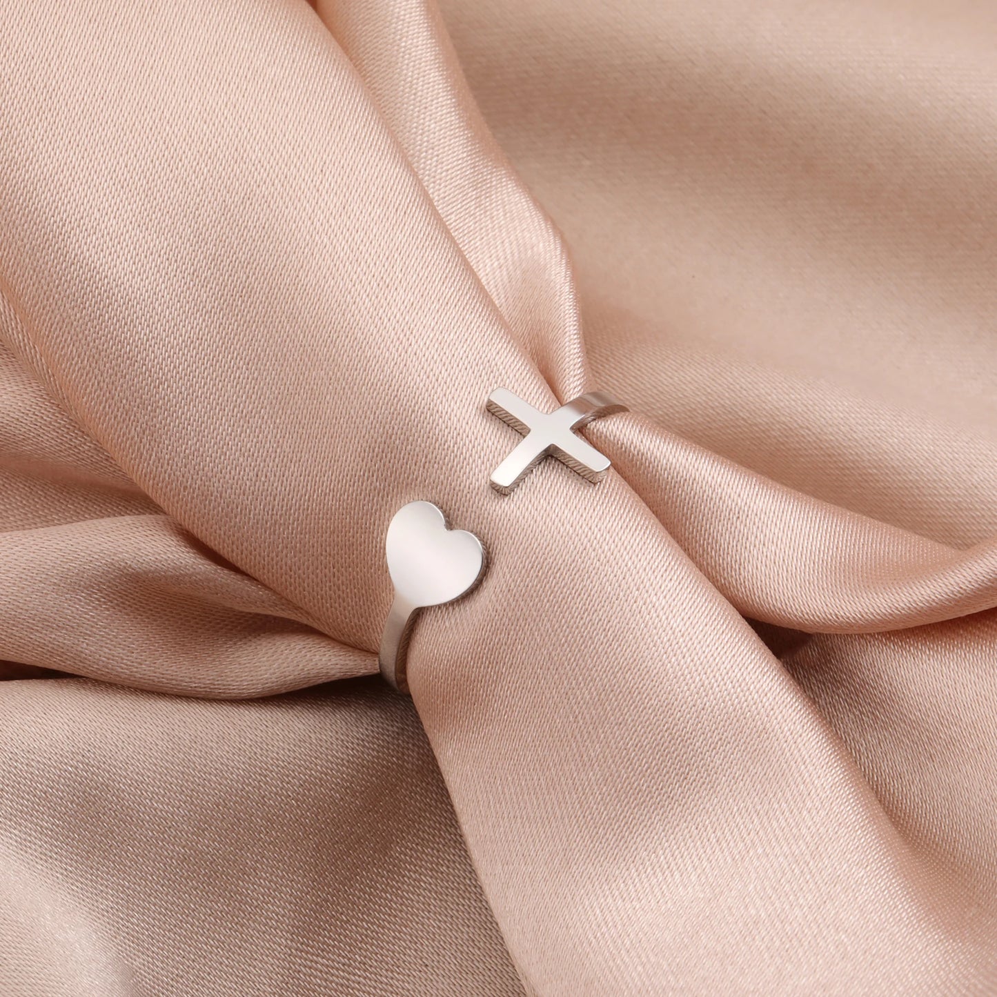 Bague religieuse