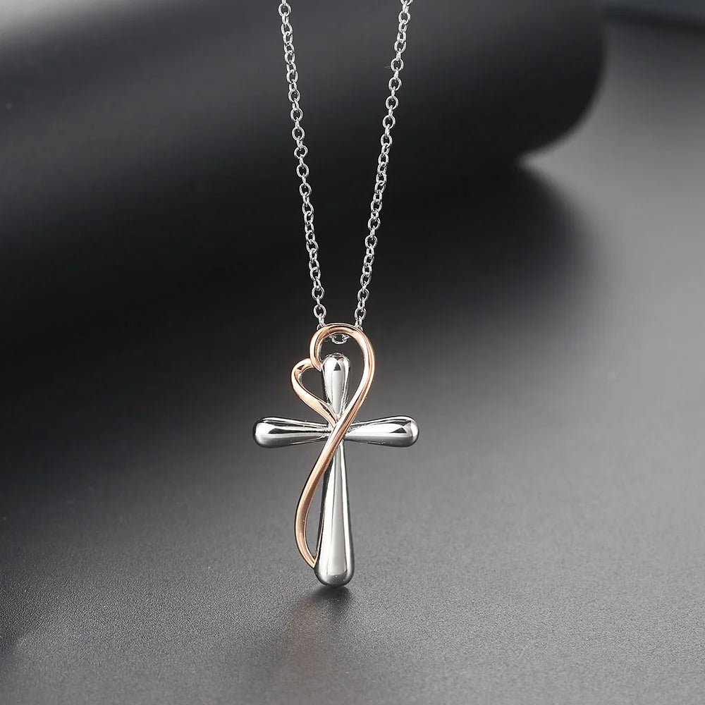 Collier croix femme