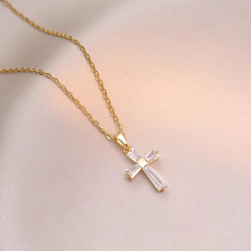 Collier croix