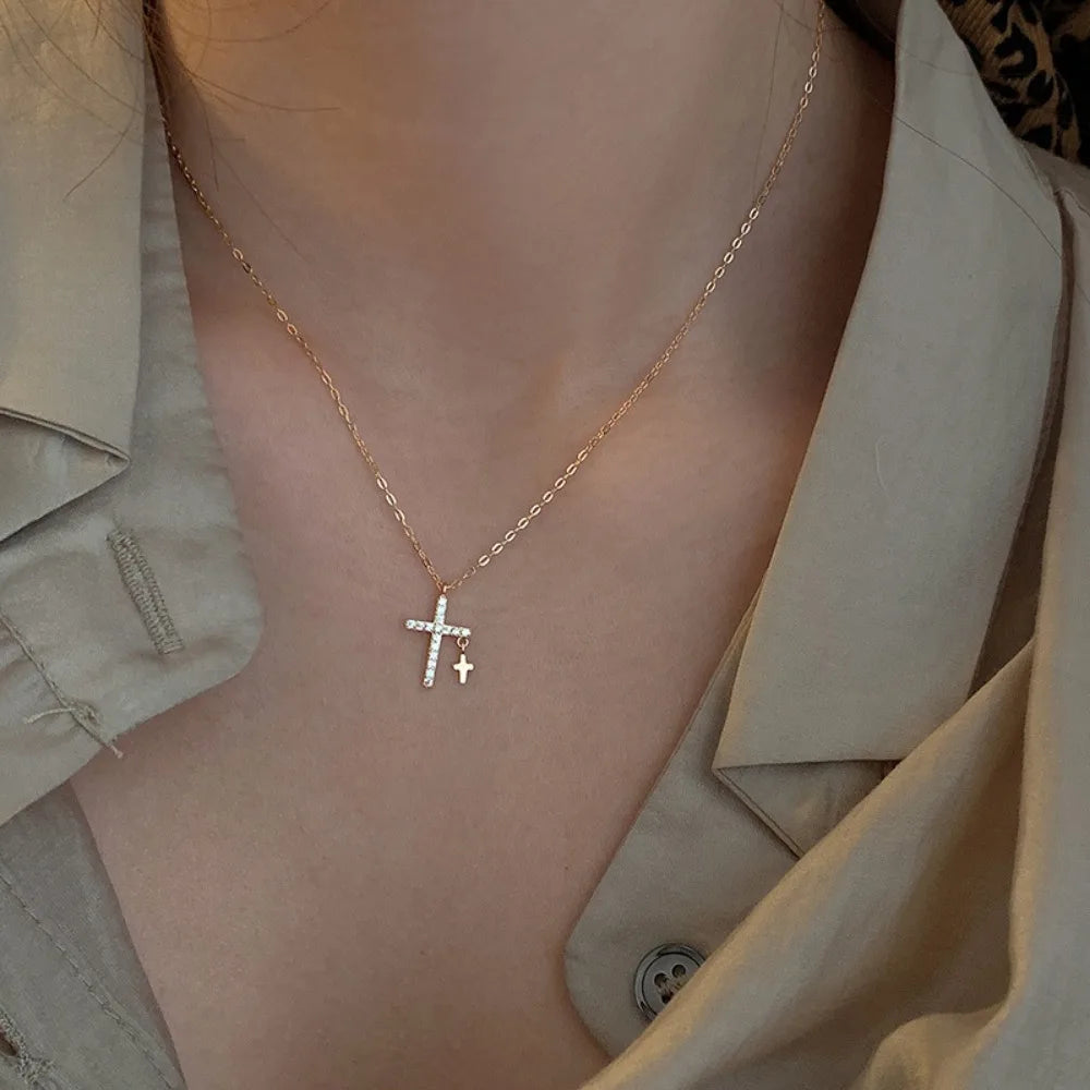 Pendentif croix