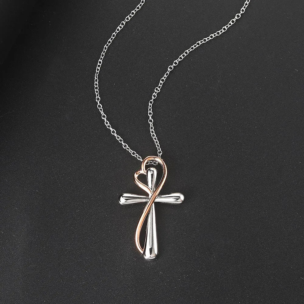 Collier croix femme