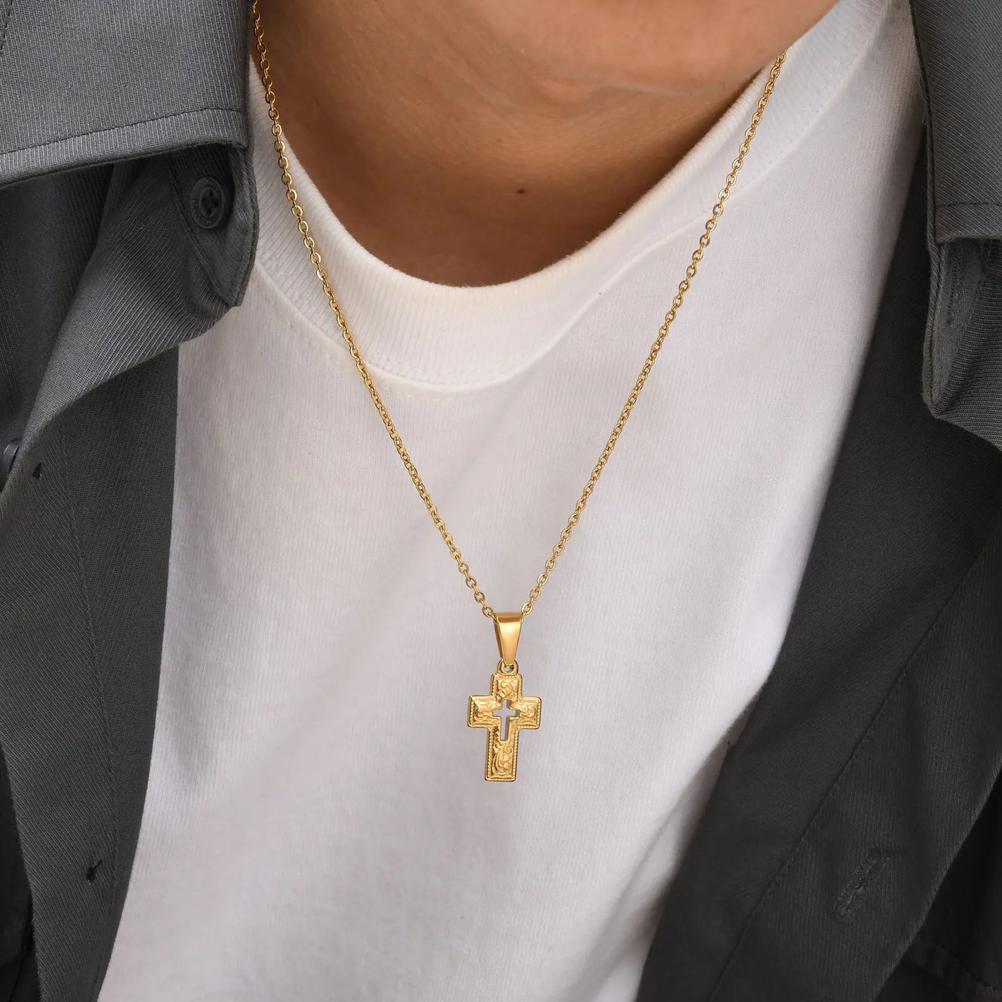 Collier croix