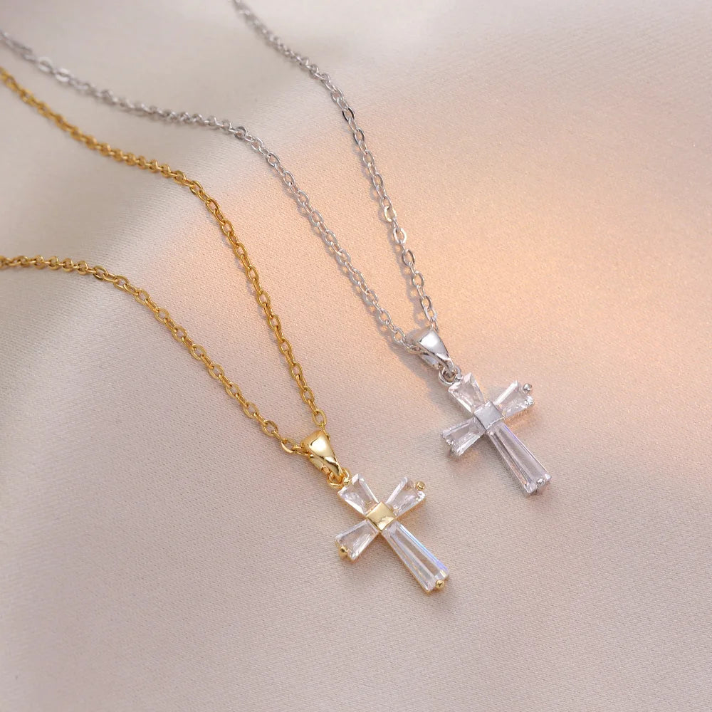 Collier croix