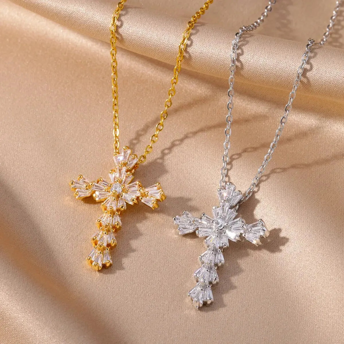 Pendentif croix