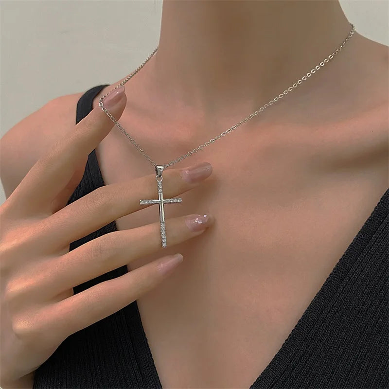 Collier croix femme